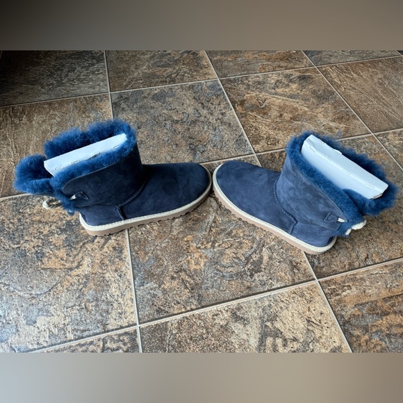 UGG Selene Nautical Rope Tie Back Slip On Boots- Navy, Women’s Size 6 - Picture 6 of 12